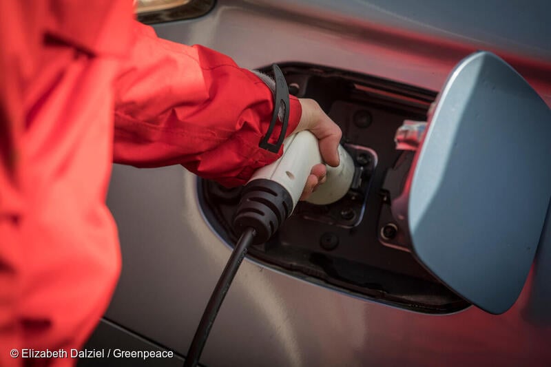 Electric car in the UK 2