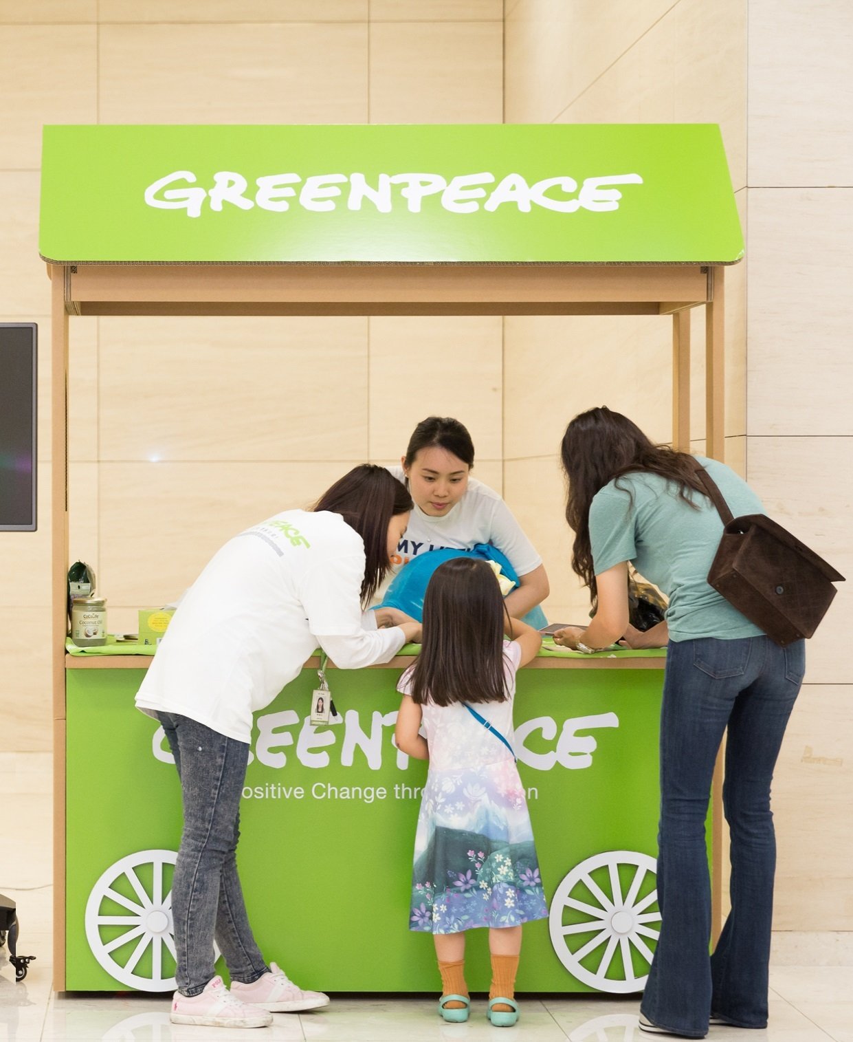 2a63d4e6-2a63d4e6-lim_4337_vertical