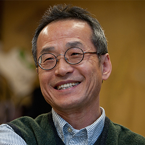 (現)생명다양성재단 이사장, (前)이화여자대학교 석좌교수 최재천